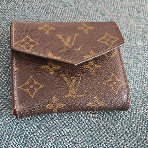 Louis Vuitton Monogram Wallet